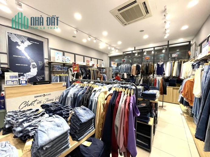 Bán nhà mặt phố Cầu Giấy, Quận Cầu Giấy, lô góc, thông số đẹp, 87m, mặt tiền 6m, 48 tỷ.