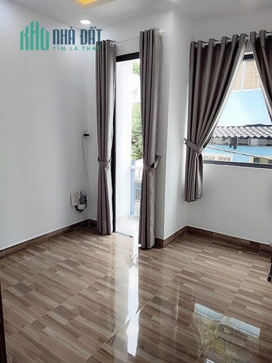 Mặt tiền đường số Tân Vĩnh Ngang 9.2x7.5m
Giảm 1,2 tỷ - 4 tấm dưới 130 triệu m