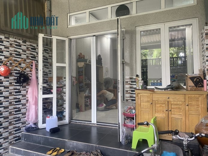 NHÀ CÒN MỚI CÓ DÒNG TIỀN 85M2 GIÁ CHỈ 5.2 TỶ