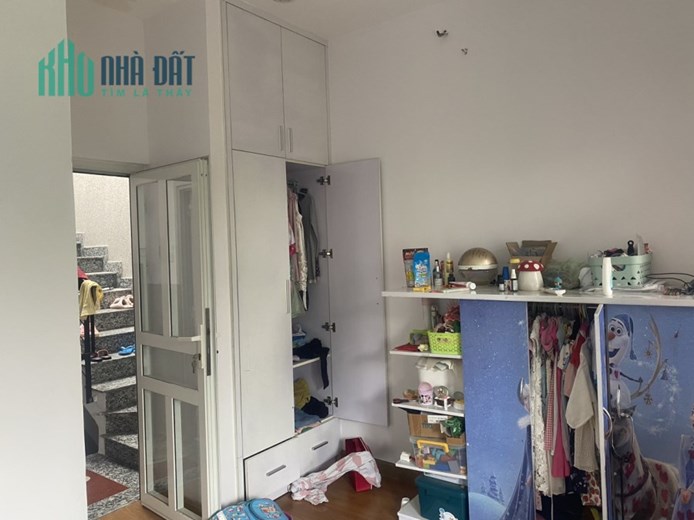 NHÀ CÒN MỚI CÓ DÒNG TIỀN 85M2 GIÁ CHỈ 5.2 TỶ