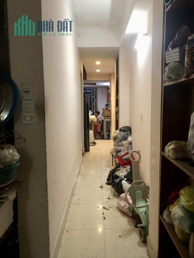 Xuất cảnh  bán nhà hẻm xe tải đi bộ ra chợ Trung chánh 65m Chỉ 3.1 tỷ Gọi: 0379371728