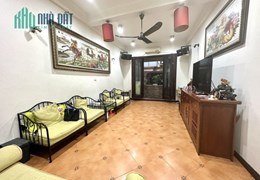 NGÕ THÔNG - NHÀ KTS XÂY CỰC ĐẸP - HAI THOÁNG - 30M RA PHỐ.  41/72T1,  5T, mt 3.7 m, 6.9 tỷ