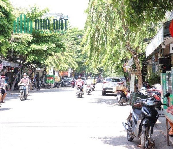 Sập hầm - Nhà 2 mặt tiền đường Phạm Như Xương