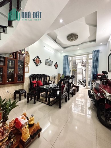 bán nhà hẻm 135 nguyễn hữu cảnh, xe hơi 7 chỗ vi vu, 60m2, giáp ranh Q.1, quá rẻ