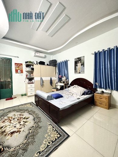 bán nhà hẻm 135 nguyễn hữu cảnh, xe hơi 7 chỗ vi vu, 60m2, giáp ranh Q.1, quá rẻ