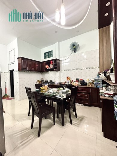 bán nhà hẻm 135 nguyễn hữu cảnh, xe hơi 7 chỗ vi vu, 60m2, giáp ranh Q.1, quá rẻ