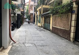 Bán Nhà Phan Văn Trường, Cầu Giấy. YÊN TĨNH VĂN MINH _ Ô TÔ 7 CHỖ VÀO NHÀ. 50m2/12tỷ