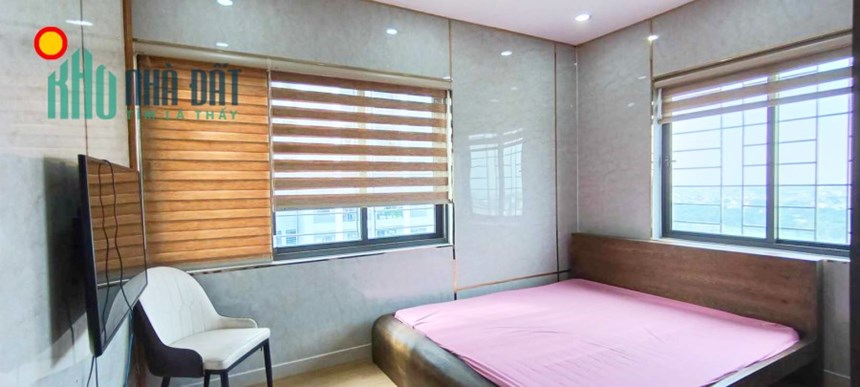 Bán Penthouse Chung Cư The Navita, Tam Bình, Thủ Đức, DT: 200m2, 4 phòng ngủ, tặng full nội thất,