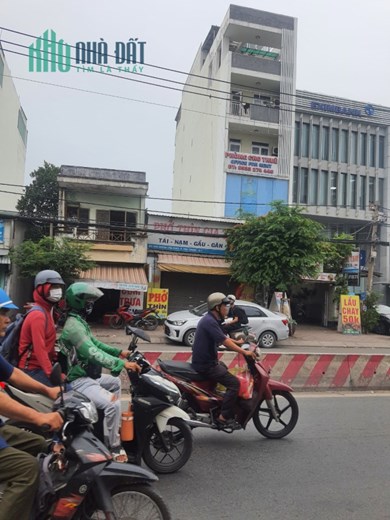 CHO THUÊ NHÀ TRUNG TÂM MẶT TIỀN ĐƯỜNG HUỲNH TẤN PHÁT, PHƯỜNG PHÚ THUẬN, QUẬN 7