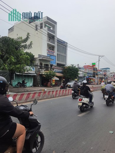 CHO THUÊ NHÀ TRUNG TÂM MẶT TIỀN ĐƯỜNG HUỲNH TẤN PHÁT, PHƯỜNG PHÚ THUẬN, QUẬN 7
