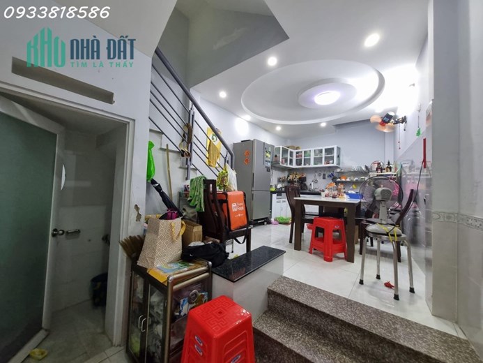 HẺm 4m, đường Hồng Lạc, Phường 10, Tân Bình, 45m2, 4,2 x 11, 4 tầng,  5 tỷ