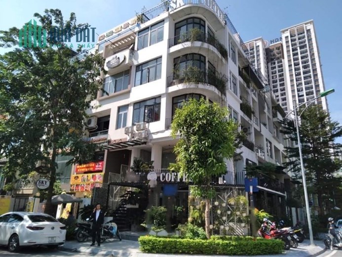 Bán Liền kề NGUYỄN HOÀNG, Lô góc, 120m, MT 15x8m, KD sầm uất