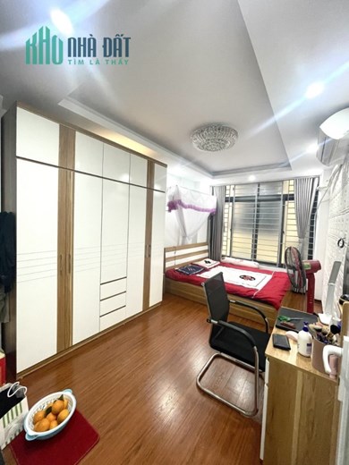 Nhà Đẹp Ở Ngay Bạch Mai, Trương Định 32m2, 4T, Dân Xây, Gần Phố giá 3.8tỷ