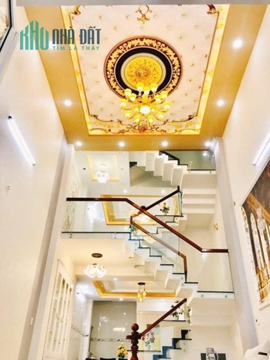 NHÀ 5 TẰNG ĐẸP LUNG LINH NGANG 4.4 - CÁCH 10M RA MẶT TIỀN THÔNG NHẤT - XE HƠI VÀO NHÀ - SỔ VUÔNG A4.
