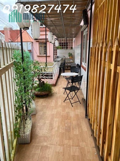Em cần sang mặt bằng kinh doanh cafe P5- Đà Lạt +Diện tích sd: 100m2 +Giá sang nhượng: 150tr (bao