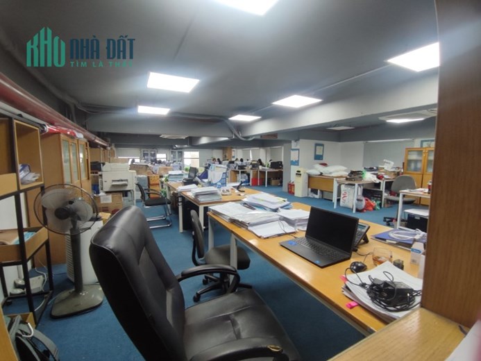 [300m² - 500m² - 700m² Full nội thất] Cho thuê văn phòng chuyên nghiệp tại Ngoại Giao Đoàn - HN