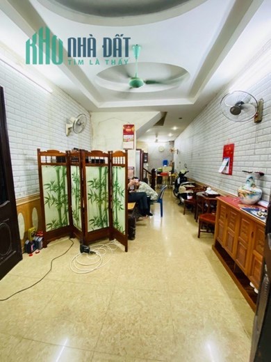 Bán nhà đường Láng 42m x 4 T  MT 4m giá 6,4 tỷ