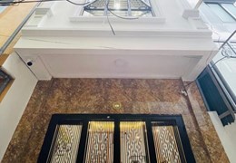 CCMN 9 PHÒNG KHÉP KÍN, FULL ĐỒ, CẠNH ĐH THĂNG LONG 

45m x 5 tầng, giá 5,95 tỷ