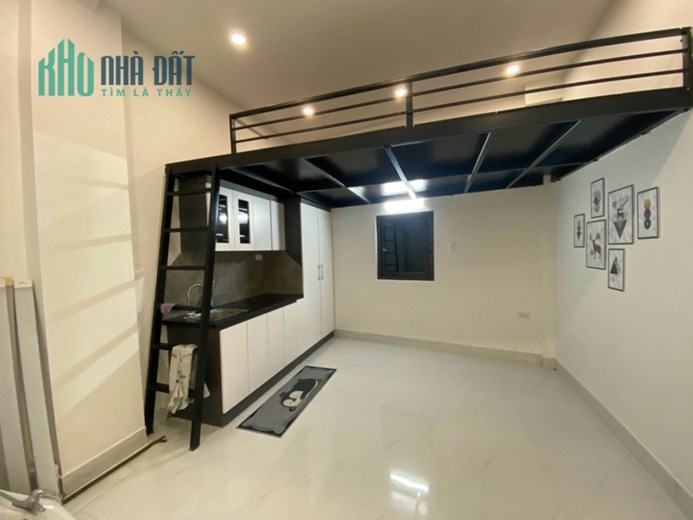 CCMN 9 PHÒNG KHÉP KÍN, FULL ĐỒ, CẠNH ĐH THĂNG LONG 

45m x 5 tầng, giá 5,95 tỷ