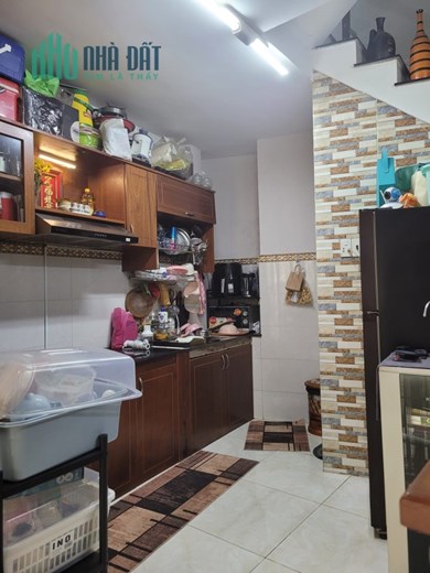 Bán gấp giảm 400 triệu, nhà sát mặt tiền Đinh Bộ Lĩnh, 41m2, vào ở ngay, chỉ còn 6 tỷ