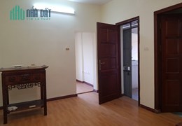Chính chủ cần bán căn hộ tập thể tầng 5 (đã cơi nới lên tầng 6) ở 269 mặt đường Thanh Nhàn.