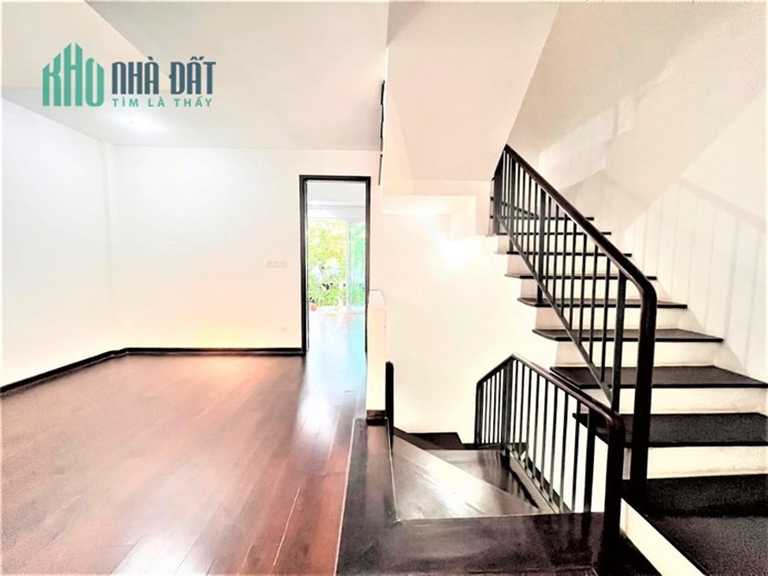 Độc! Bán nhà đẹp Yên Phúc Ô TÔ, DIỆN TÍCH, MẶT TIỀN CỰC RỘNG CHỈ 9.7tỷ.
