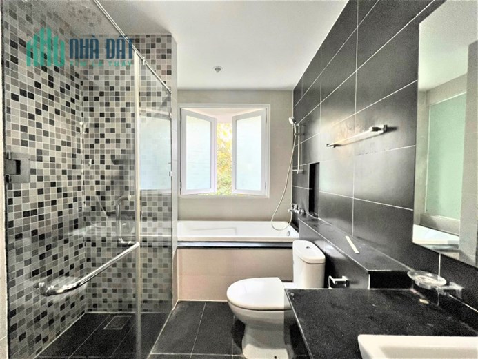 Độc! Bán nhà đẹp Yên Phúc Ô TÔ, DIỆN TÍCH, MẶT TIỀN CỰC RỘNG CHỈ 9.7tỷ.