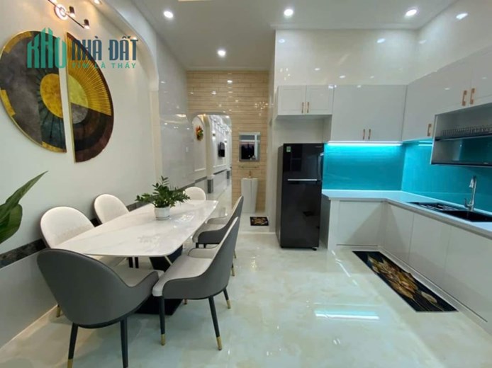 Cần Bán NHà 1 TRệt 1 Lầu PHường TRường AN TPVL