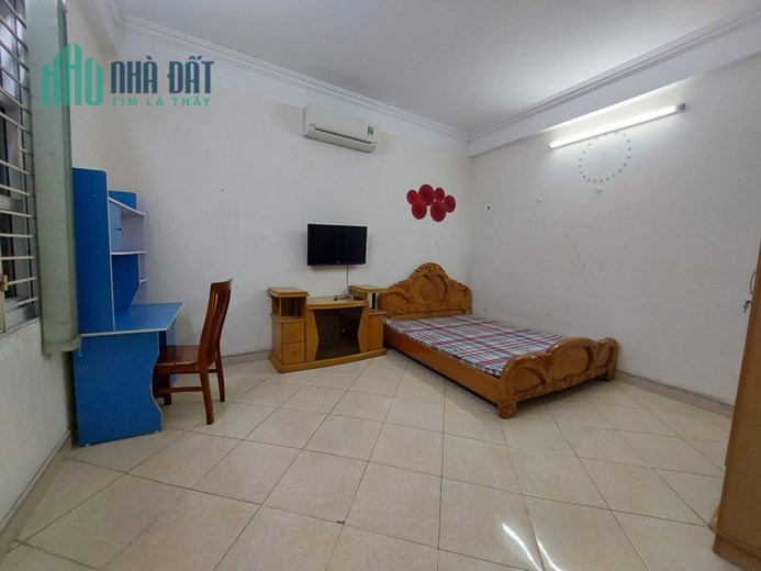 Cho thuê nhà, HGĐ, KD, ô tô, 35m2, 5T, 3PKK, 13tr, Xuân Đỉnh.