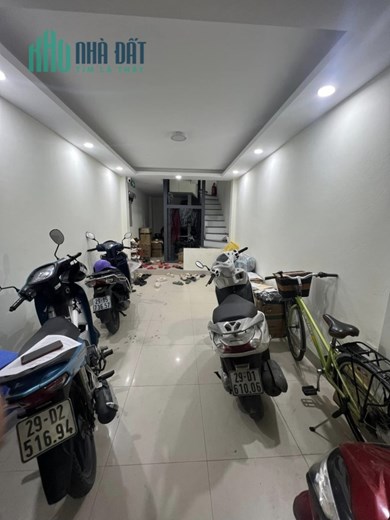 Kim Mã - 15m ra phố - Nhà mới 8 tầng thang máy - Hai thoáng trước sau - view hồ Thủ Lệ