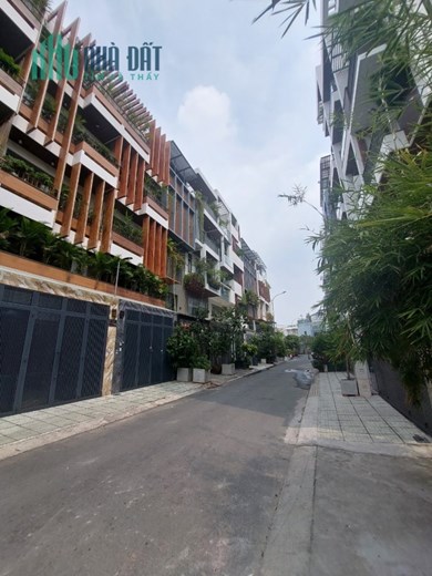 Bán lô đất hẻm 8m, 4x14m, khu vip 68 Nguyễn Tư Giản giá chỉ 4.55 tỷ TL