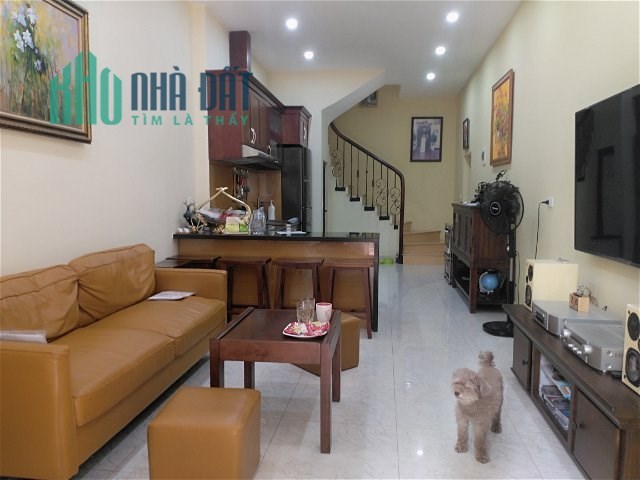 Cận tết bán gấp đổi nhà mới siêu phẩm Ngô Gia Tự 55m,4tầng,ngõ thông, ô tô đỗ cửa,nhà 2 mặt