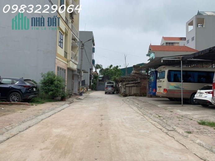 PHÂN LÔ Ô TÔ TRÁNH VỈA HÈ KINH DOANH! ĐẤT ĐẸP ĐẦU TƯ CÓ LÃI