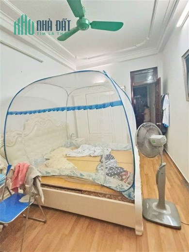 Bán Nhà Hoàng Mai, Phố Trần Điền 10.6 tỷ, 42m2, Ô tô Đỗ Ngày Đêm, Vỉa Hè, 2 Thoáng, Gần Hồ.