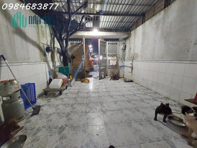 Nhà xưởng 1000m mặt tiền ngay Lê Lợi, Tân Hiệp, Hocmon, nhỉnh 10 tỷ, Người tốt việc thật