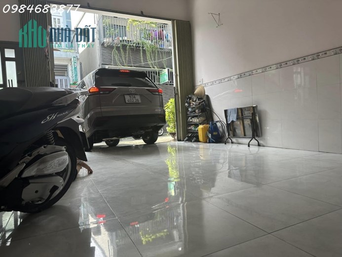 Nhà xưởng 1000m mặt tiền ngay Lê Lợi, Tân Hiệp, Hocmon, nhỉnh 10 tỷ, Người tốt việc thật