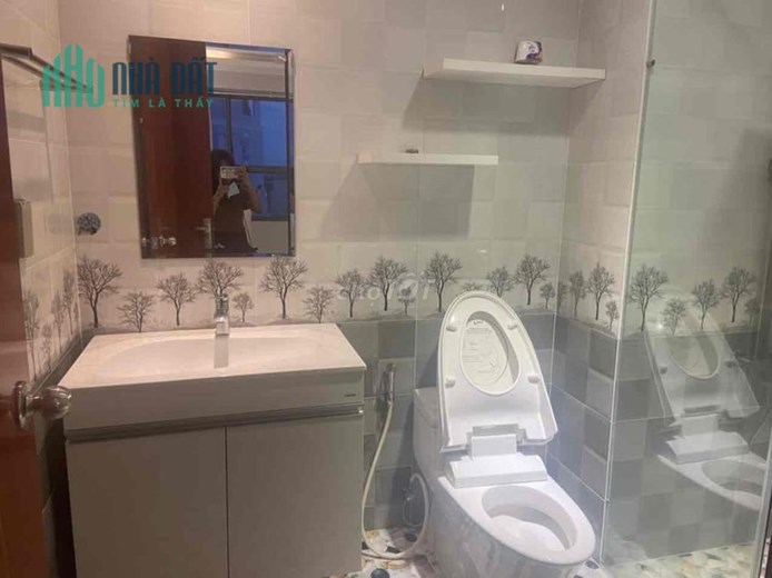 💥 Bán Căn Hộ Kingston 2 Phòng Ngủ 80m2 Tiện Nghi Y Hình #4.65 Tỷ Tel 0942811343 Tony Xem Nhà Ngay