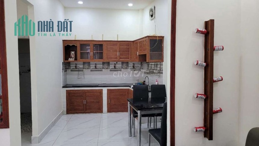 💥 Nhà Hẻm lớn đường CMT8, Q10 - 2 tầng - full nội thất