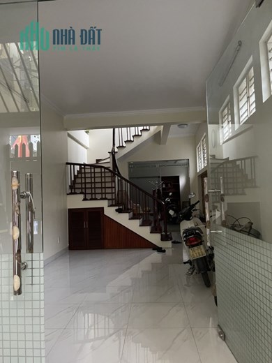 CHÍNH CHỦ CẦN BÁN NHÀ NGUYÊN CĂN TẠI ĐÔNG KHÊ 1, NGÔ QUYỀN, HẢI PHÒNG