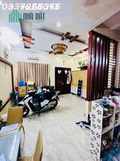 Bán nhà đẹp lô góc 40m2 3tầng mặt tiền 5m 3.5tỷ ngõ Trích Sài Tây Hồ