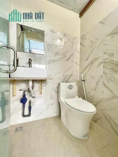 Dulex Xô Viết Nghệ Tĩnh - Sát Hàng Xanh 30 m2 full nội thất Thang Máy