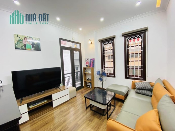 Bán nhà Xuân La - Ô TÔ - gara –kinh doanh-ô chờ thang máy – 82 M 13.2 TỶ