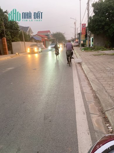 Cần bán lô đất tại xóm tiêu đại yên chương Mỹ 
-dt109 m . Đại yên mặt đường kinh doanh 
-bán kính