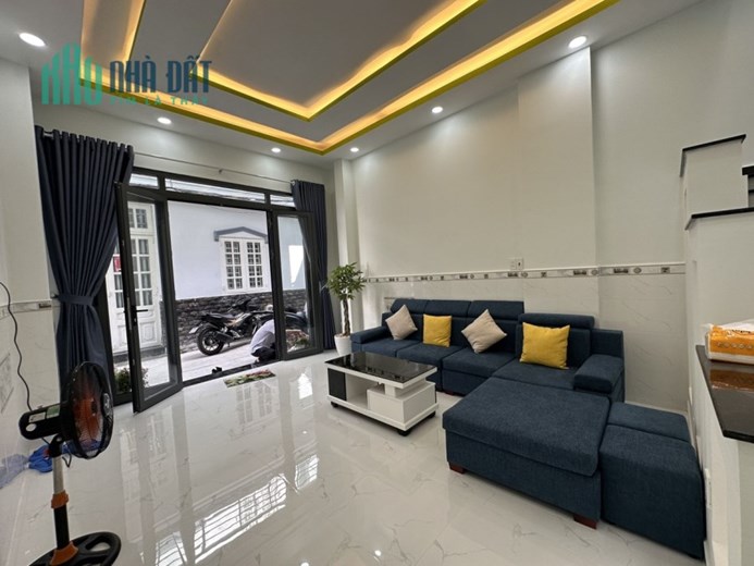 BÁN NHÀ HXH 40M2 2TÂNG 2PN - ĐƯỜNG VƯỜN LÀI QUẬN TÂN PHÚ - 4TỶ600 TL.