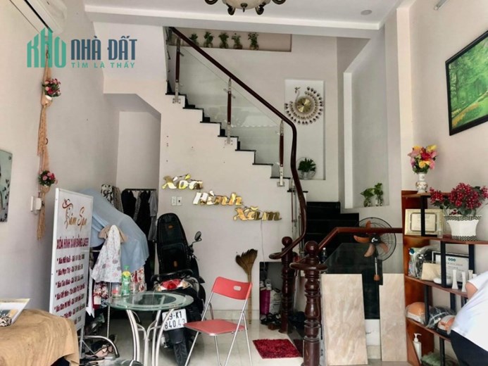 Bán Nhà Lý Thánh Tông, Tân Phú, Ngang Bề Thế 9M Giá Chỉ 7 Tỷ