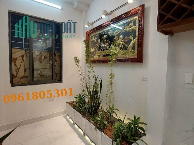 Bán Nhà Ngọc Thụy hai thoáng 35m2, mặt tiền 5m, hơn 3 tỷ Long Biên Hà Nội.
