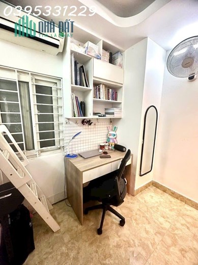 CHÍNH CHỦ CHUYỂN ĐỔI NHÀ TO CẦN BÁN CĂN HỘ CHUNG CƯ CAO CẤP TẦNG 9. ĐIA CHỈ: NGÕ 1 PHỐ QUAN NHÂN,