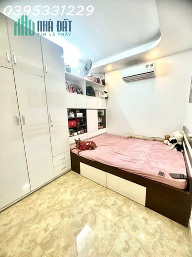 CHÍNH CHỦ CHUYỂN ĐỔI NHÀ TO CẦN BÁN CĂN HỘ CHUNG CƯ CAO CẤP TẦNG 9. ĐIA CHỈ: NGÕ 1 PHỐ QUAN NHÂN,