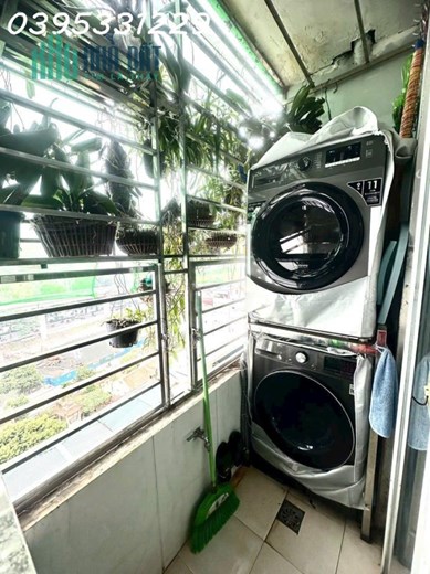 CHÍNH CHỦ CHUYỂN ĐỔI NHÀ TO CẦN BÁN CĂN HỘ CHUNG CƯ CAO CẤP TẦNG 9. ĐIA CHỈ: NGÕ 1 PHỐ QUAN NHÂN,