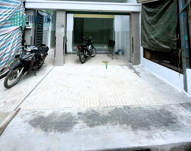 Cho thuê mặt bằng 50m2 chợ Linh Trung